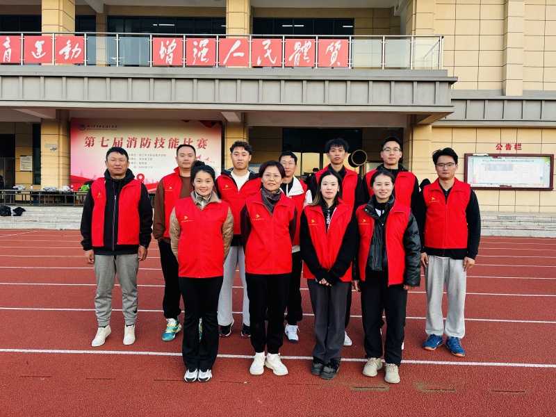微信图片_20241128024131_副本.jpg